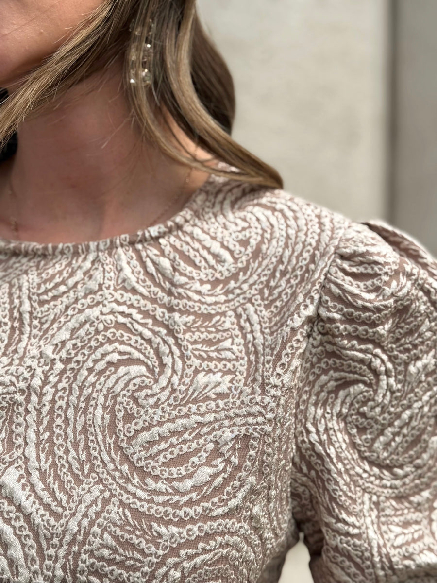 La blouse Hilda