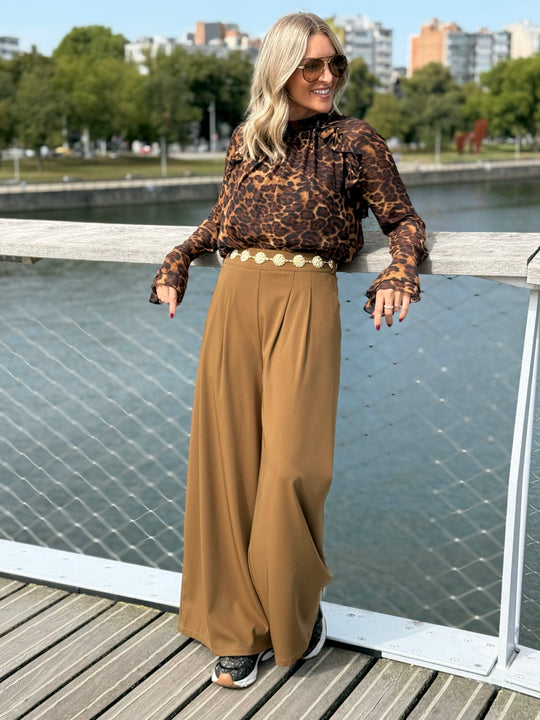 Le chemise Ivanah