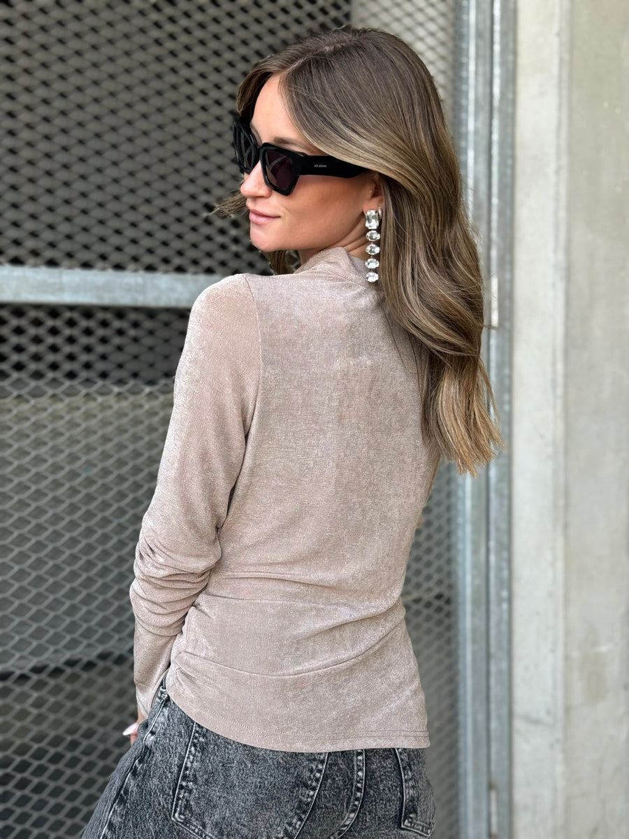 La blouse Hella beige