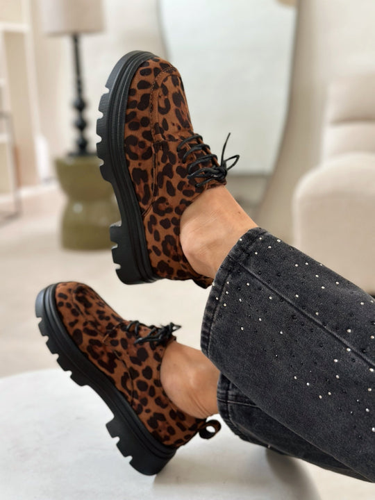 Les chaussures Odette leopard-Gualap